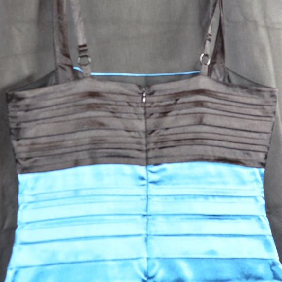 Satiny Black/Turquoise Body Con Dress SZ M SUZY - Picture 6 of 12